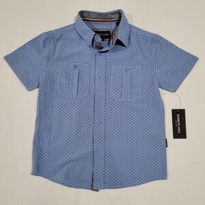 Kenneth Cole Size 4 Light Blue Casual Button Down Shortsleeve Shirt NWT